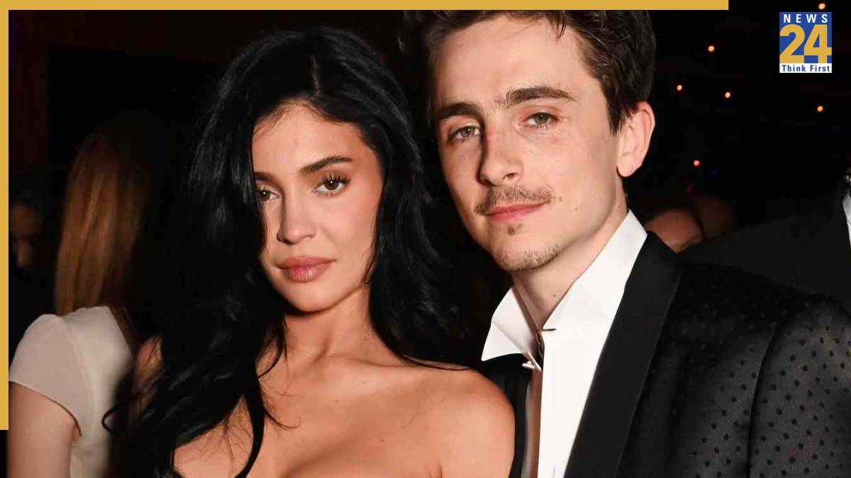 Have Kylie Jenner & Timothée Chalamet Actually Broken Up? A Viral Pic From Budapest Says Otherwise