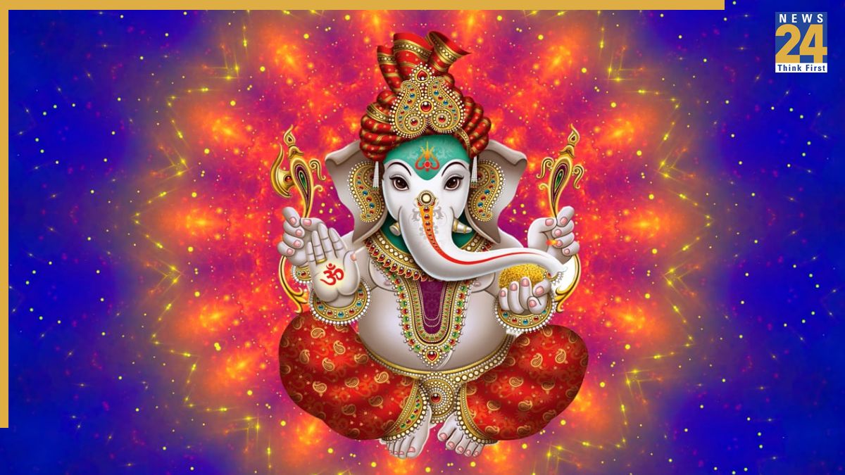 lord ganesh (3) Ganesh Chaturthi 2025: 6 Creative Ways To Craft Eco-Friendly Lord Ganesha Idols-1