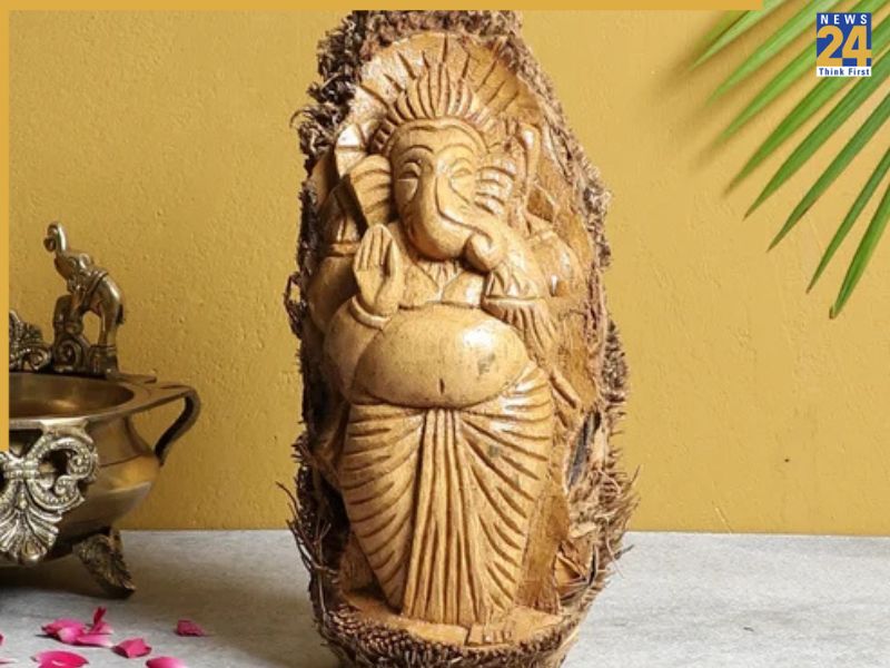 lord ganesh (3) Ganesh Chaturthi 2025: 6 Creative Ways To Craft Eco-Friendly Lord Ganesha Idols-1-2-3-4-5-6