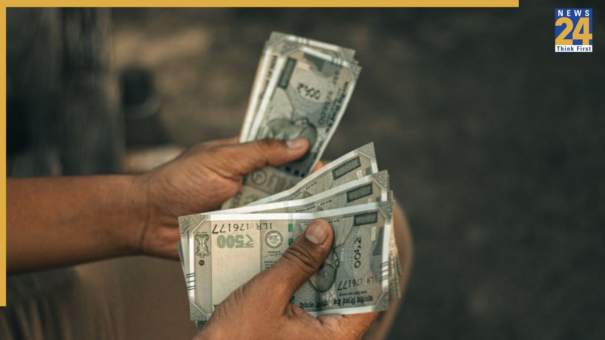 8th Pay Commission - Big Diwali gift on the cards? DA hike, basic pay revision may bring festive cheer for govt employees