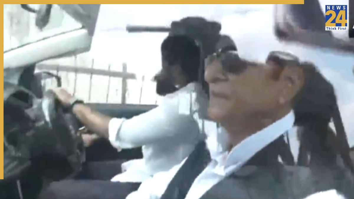 Azam Khan (2) Azam Khan released from jail