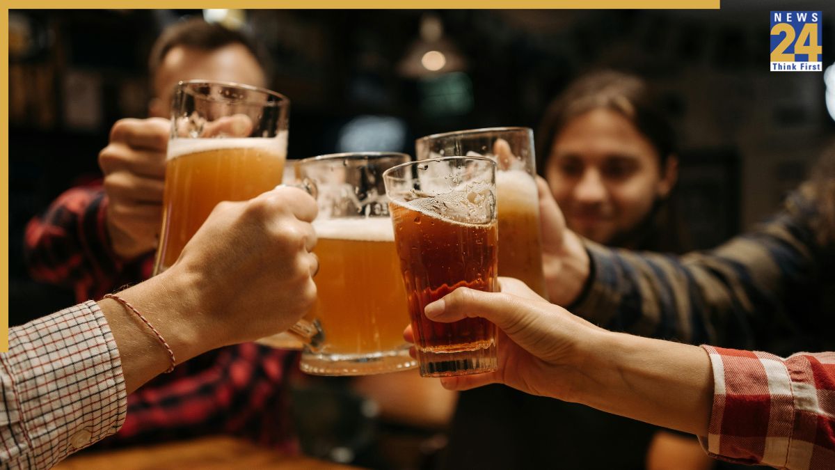 Delhi govt considers lowering legal drinking age for beer from 25 to 21; here’s why