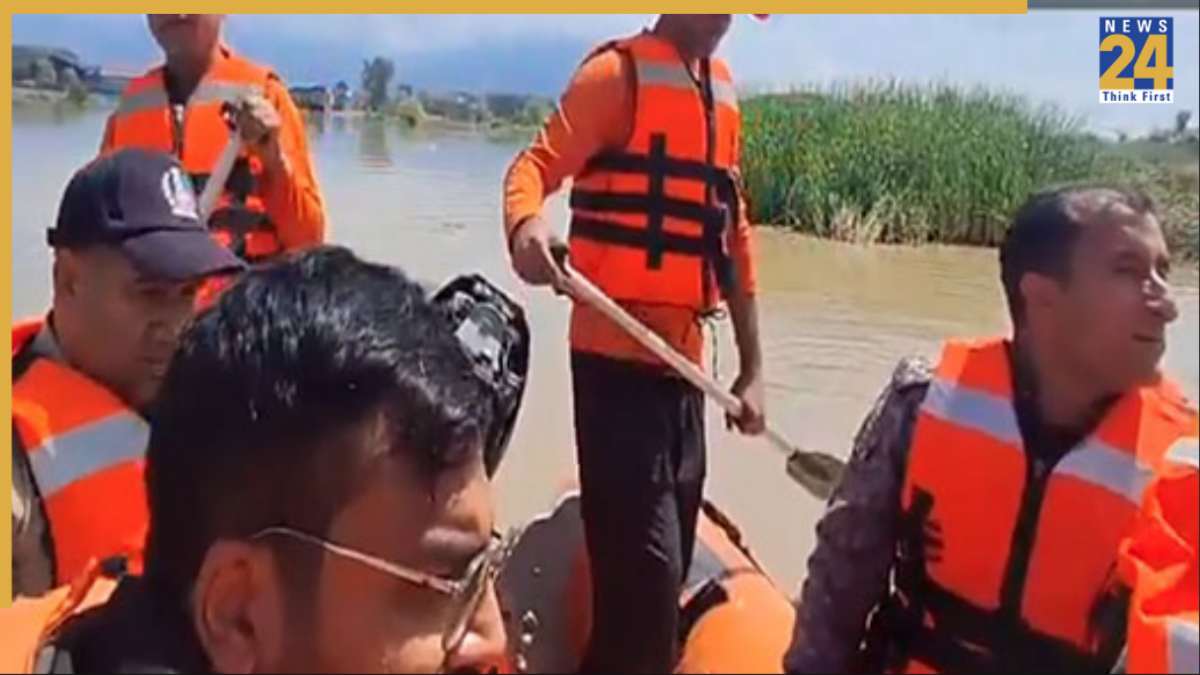 Jammu And Kashmir: Rescue Operations Underway In Budgam, Anantnag; Over 600 Civilians Shifted To Safe Locations