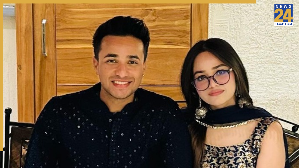 Abhishek Sharma with his sister Komal Sharma