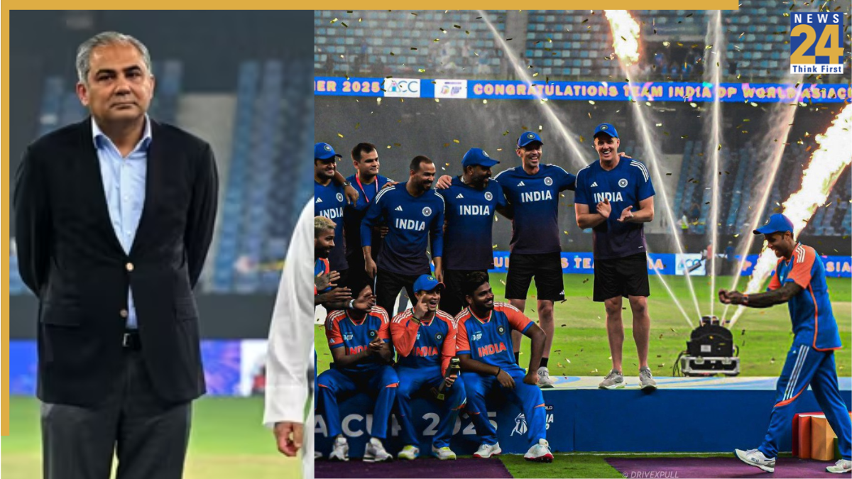 PCB chief Mohsin Naqvi steals the Asia Cup 2025 trophy