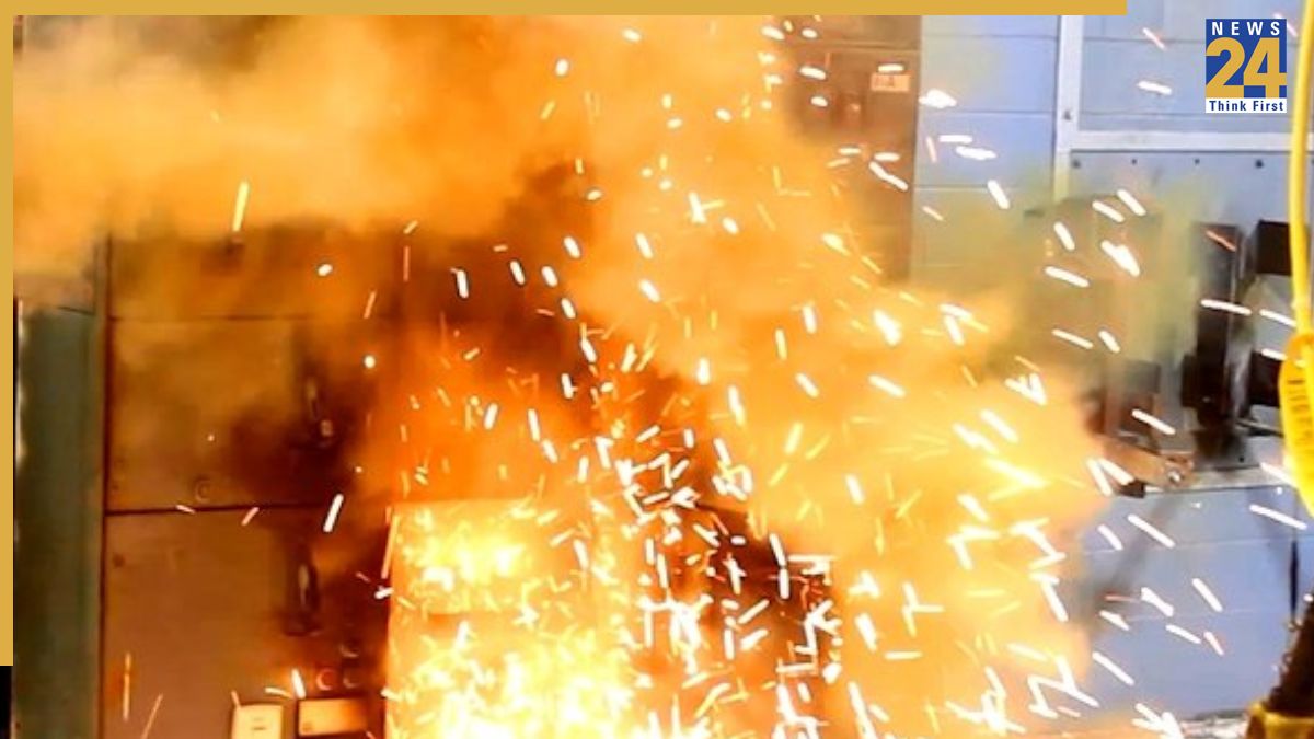 Delhi: AC Compressor Blast At Yamuna Vihar Food Outlet Injures 5