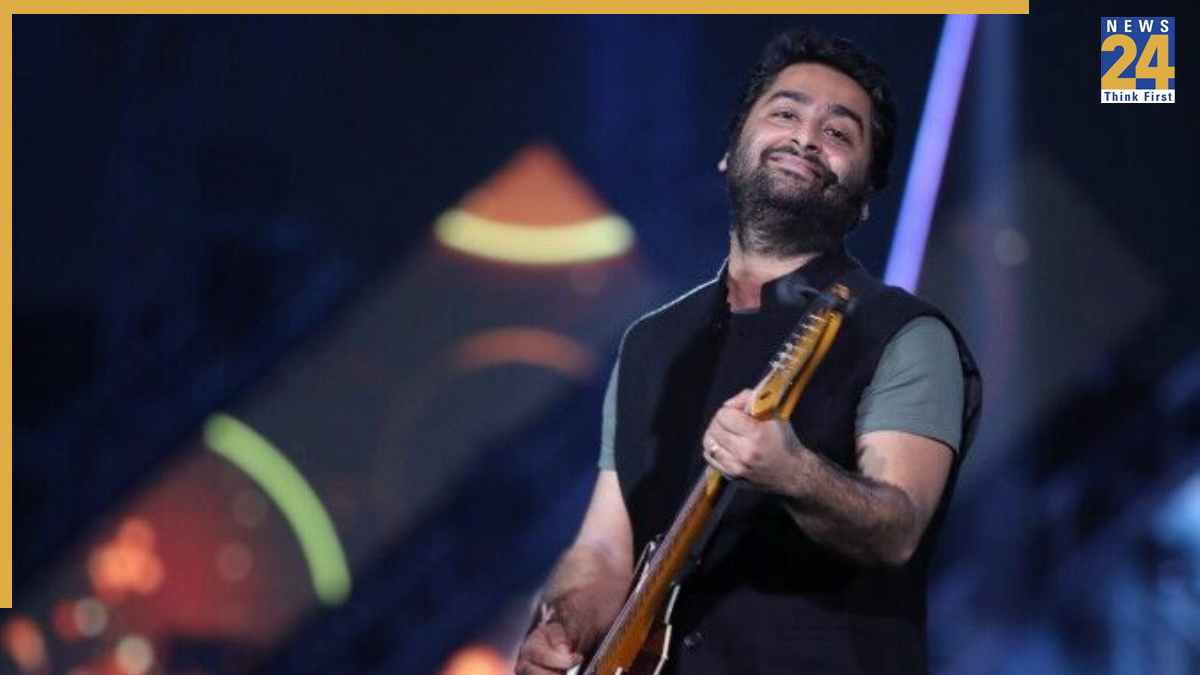 slee1 (13) Arijit Singh’s Concert In London Ends Abruptly, Leaving Fans Shocked; Know The Reason
