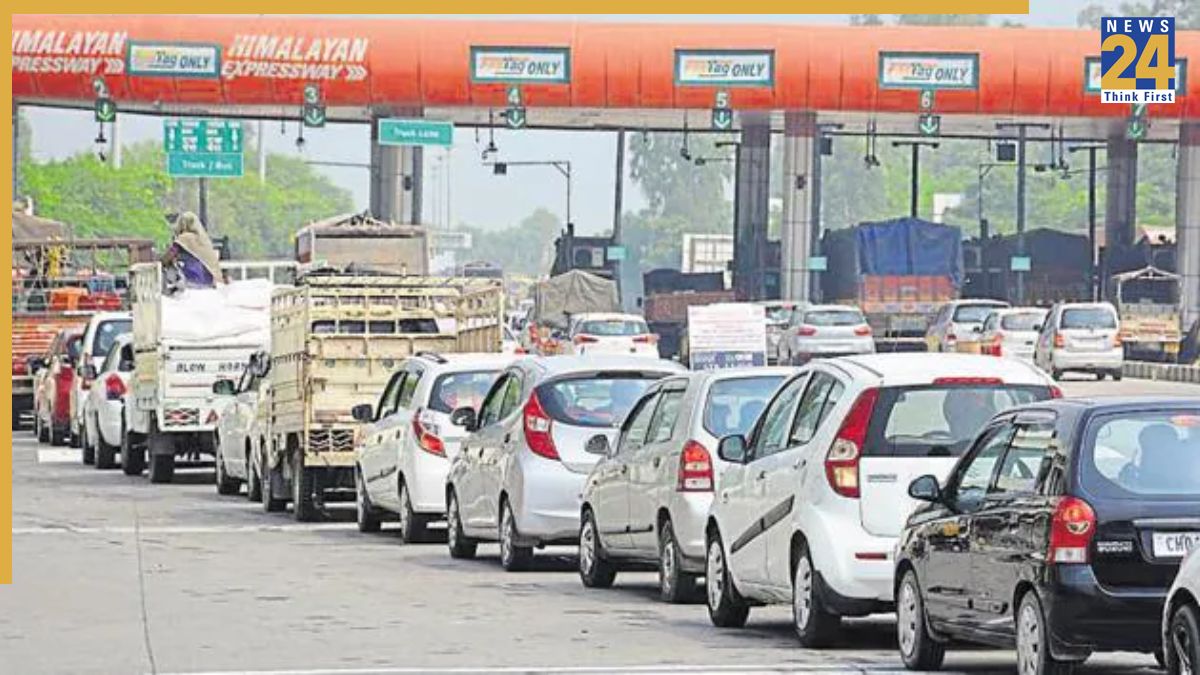 Highly Charged Toll Plaza on THIS Expressway Thrown Open for Thousands for ‘Free’ This Diwali – Here’s Why!