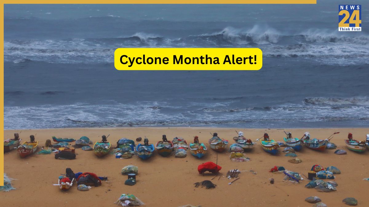 Cyclone Montha Approaches Bay of Bengal, Set to Intensify by Oct 27; Andhra Pradesh and Tamil Nadu on High Alert