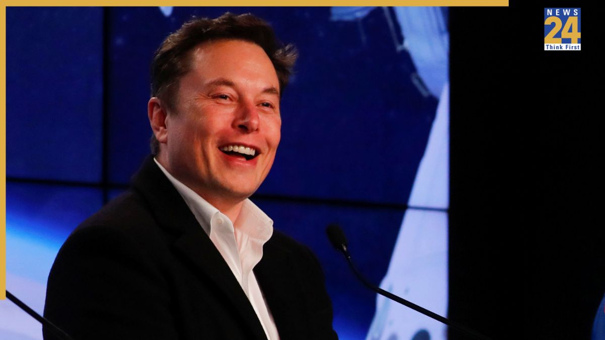 Elon Musk Elon Musk Takes Dig at AWS Outage, Promotes X Chat as ‘Secure And Independent Alternative’