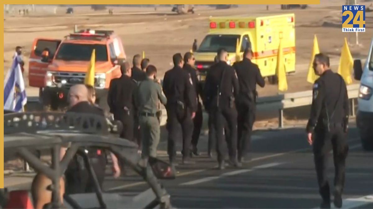 Gaza peace deal - Hamas hands over first 7 hostages to Red Cross in Gaza, says Israeli media