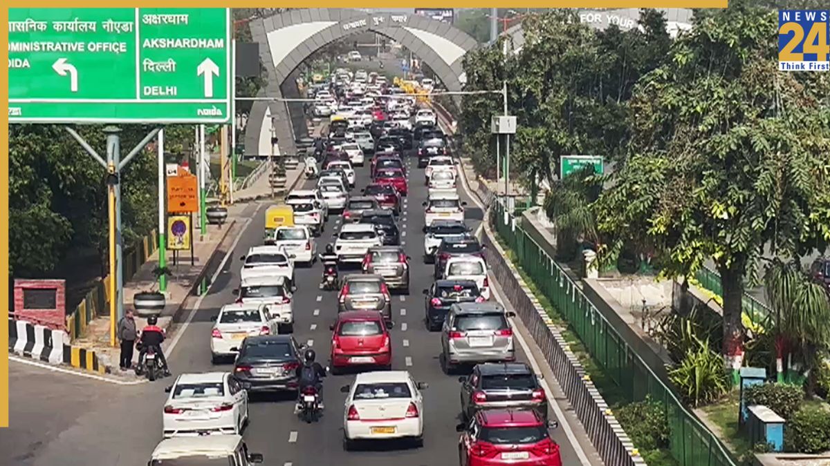 Noida Traffic Alert For Chhath Puja: Kalindi Kunj, Hindon Bridge to Witness Traffic Diversions Until Oct 28; Check Full Advisory
