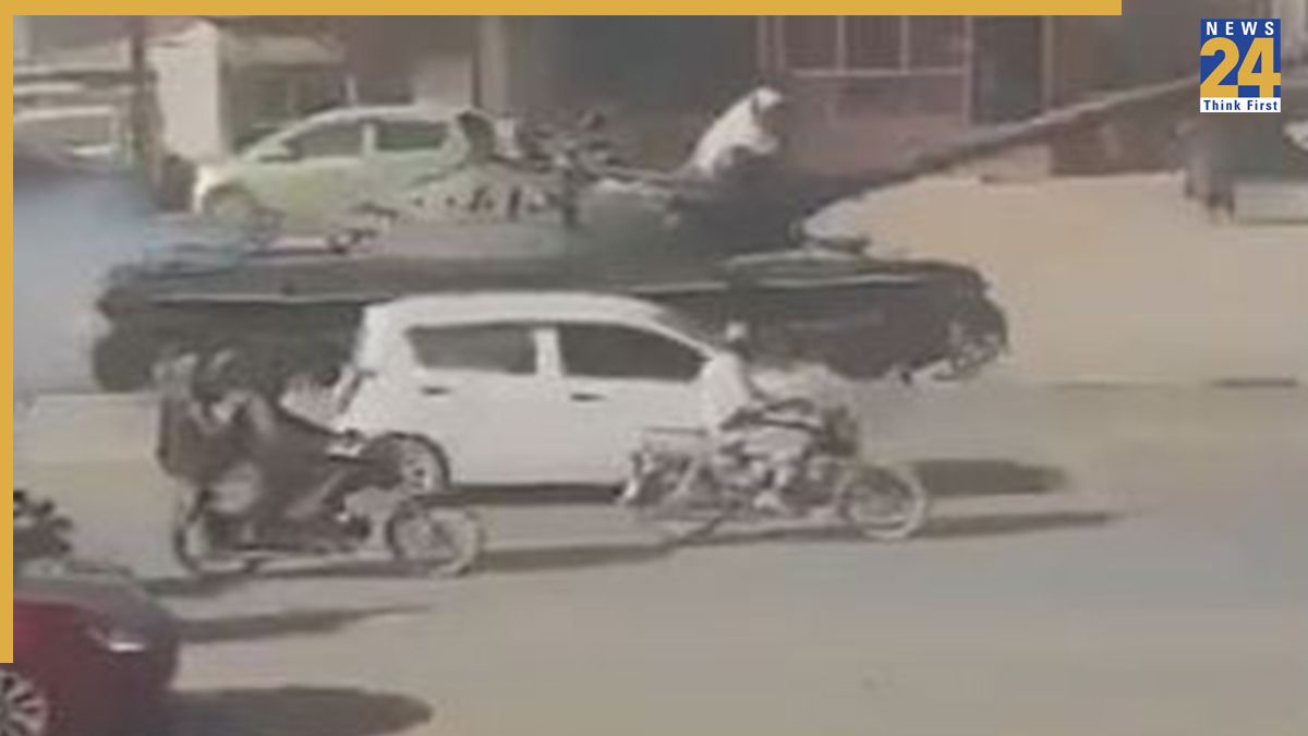 Pakistan-Afghanistan Pakistani forces launch attack in Afghanistan; 12 civilians dead, over 100 injured