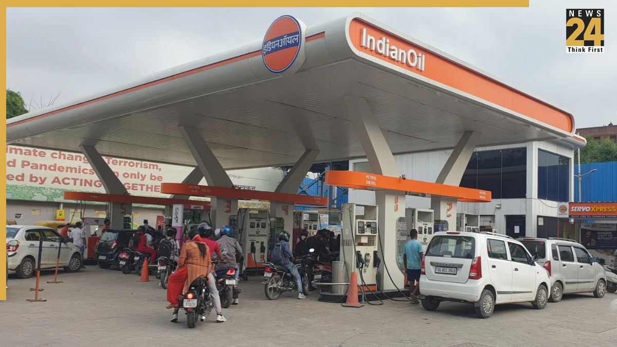 Petrol Rate Petrol Diesel Prices Today, November 3: Is There Any Change in Fuel Rates in Delhi, Noida, Bengaluru, Chennai and Other Major Cities?