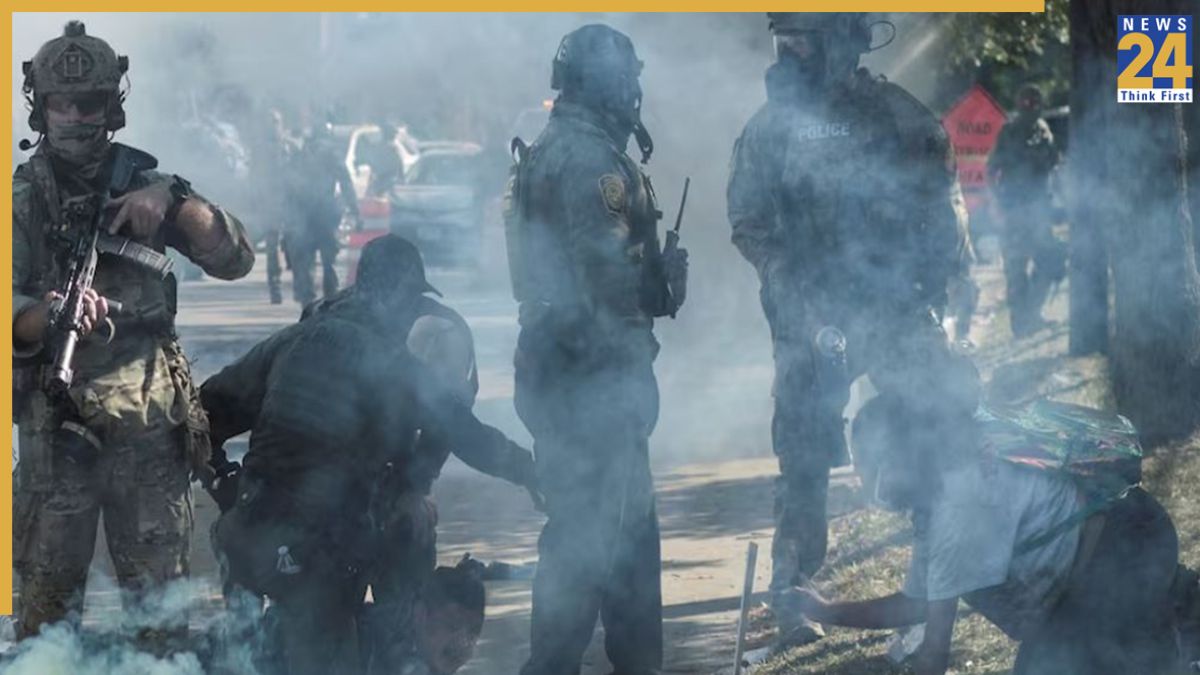 US federal agents US Federal Agents shoot woman after she rams law enforcement vehicle in Chicago