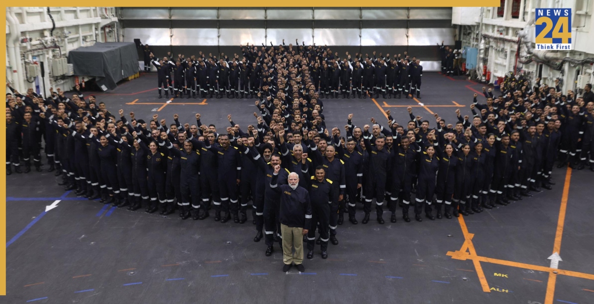 pm modi Diwali 2025: PM Modi’s Celebration with Navy Aboard INS Vikrant Captured in Stunning Video | Watch
