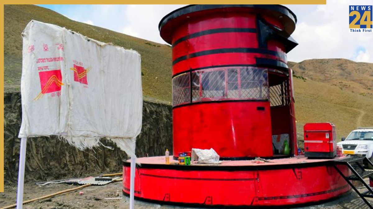 postal services (1) India lifts suspension on postal services to US, all categories to resume from October 15