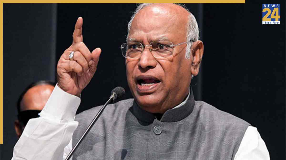 ‘Result Ready Before Voting?’: Congress questions Doordarshan’s ‘NDA leads Verdict’ before Bihar election counting – Read controversial post