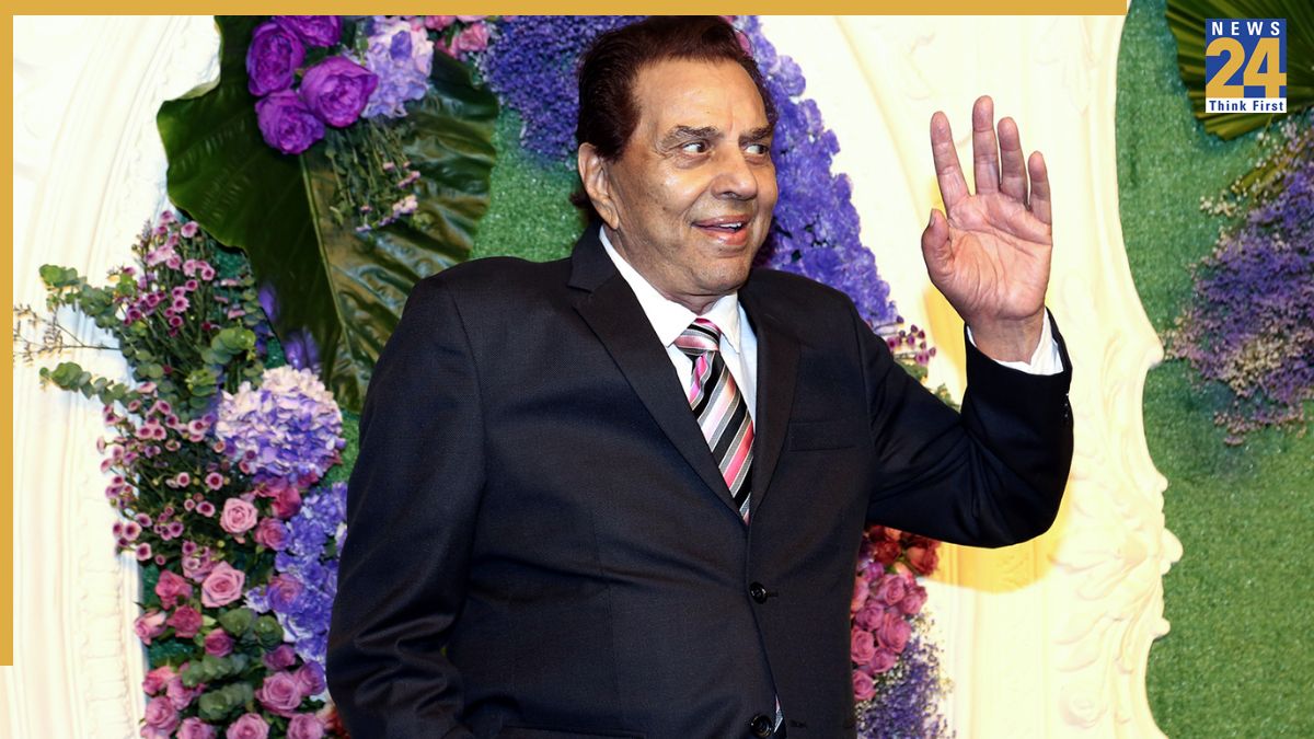 Dharmendra prayer meet