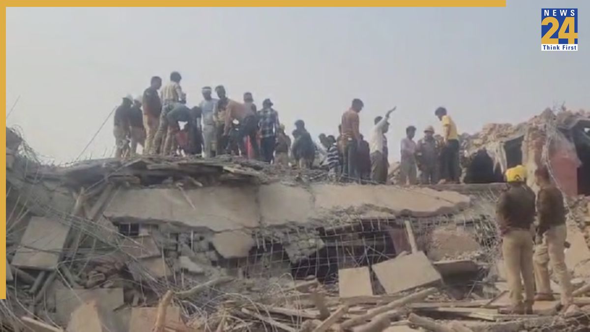 Greater Noida Greater Noida News: Under-construction building collapses near Jewar Airport, several workers still trapped