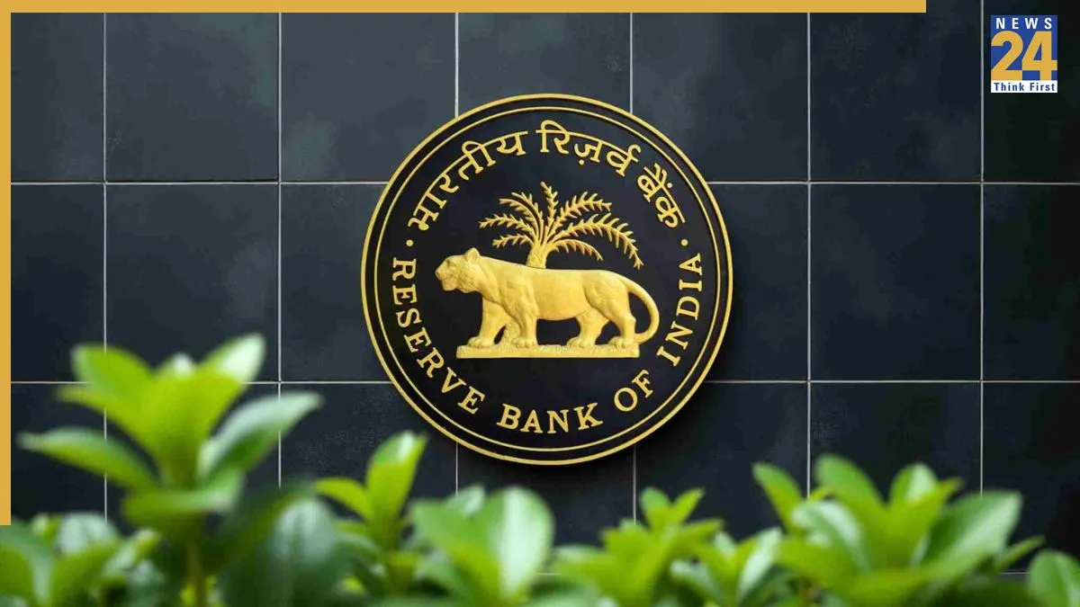 Bank Holidays in December 2025: Full List of 19 Days When Banks Will Be Closed