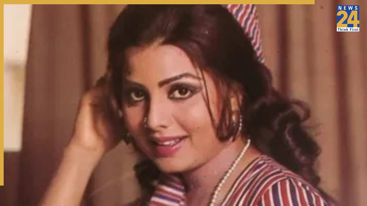 Sulakshana Sulakshana Pandit’s top 10: From ‘Tu hi sagar hai’ to ‘Aap agar aap aa hote’