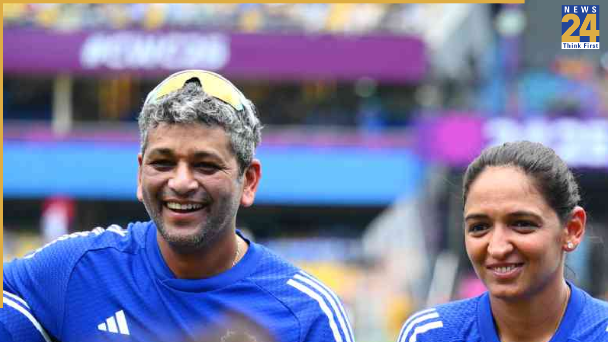 Amol Muzumdar and Harmanpreet Kaur Amol Muzumdar and Harmanpreet Kaur