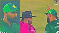 Fakhar Zaman argues with umpire