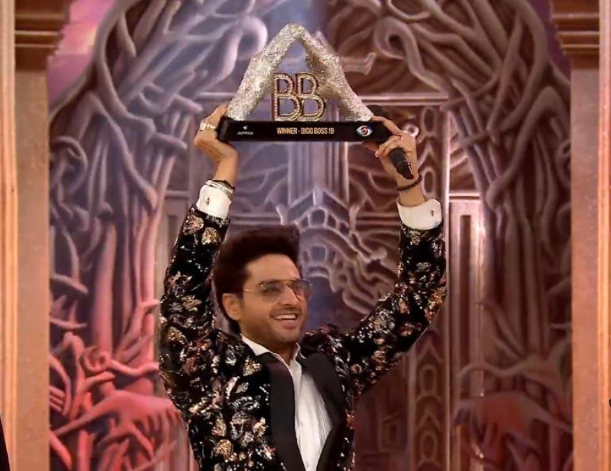 Bigg Boss 19 Winner Gaurav Khanna Bigg Boss 19 Winner Gaurav Khanna-1-2-3-4-5-6