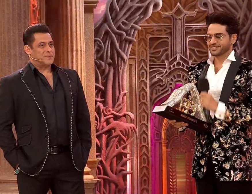 Bigg Boss 19 Winner Gaurav Khanna Bigg Boss 19 Winner Gaurav Khanna-1-2-3-4-5-6-7