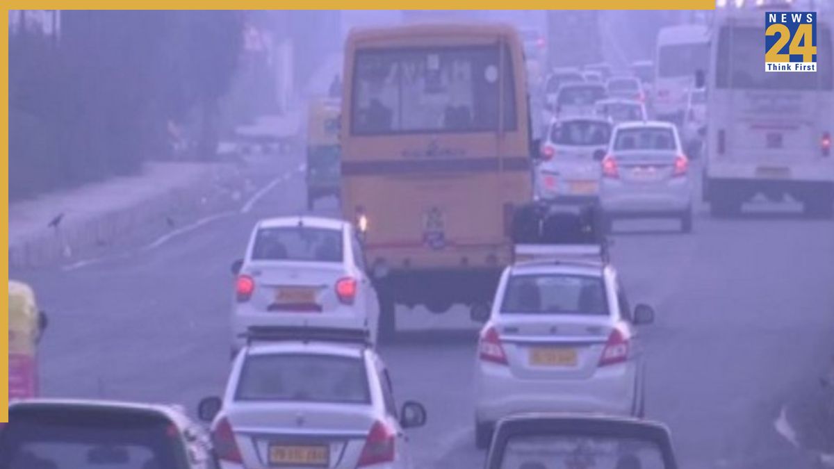 Below BS-IV vehicles to face action