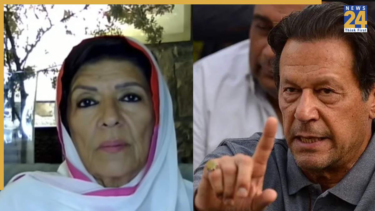 Imran Khan (6) Imran Khan meets sister in Adiala Jail