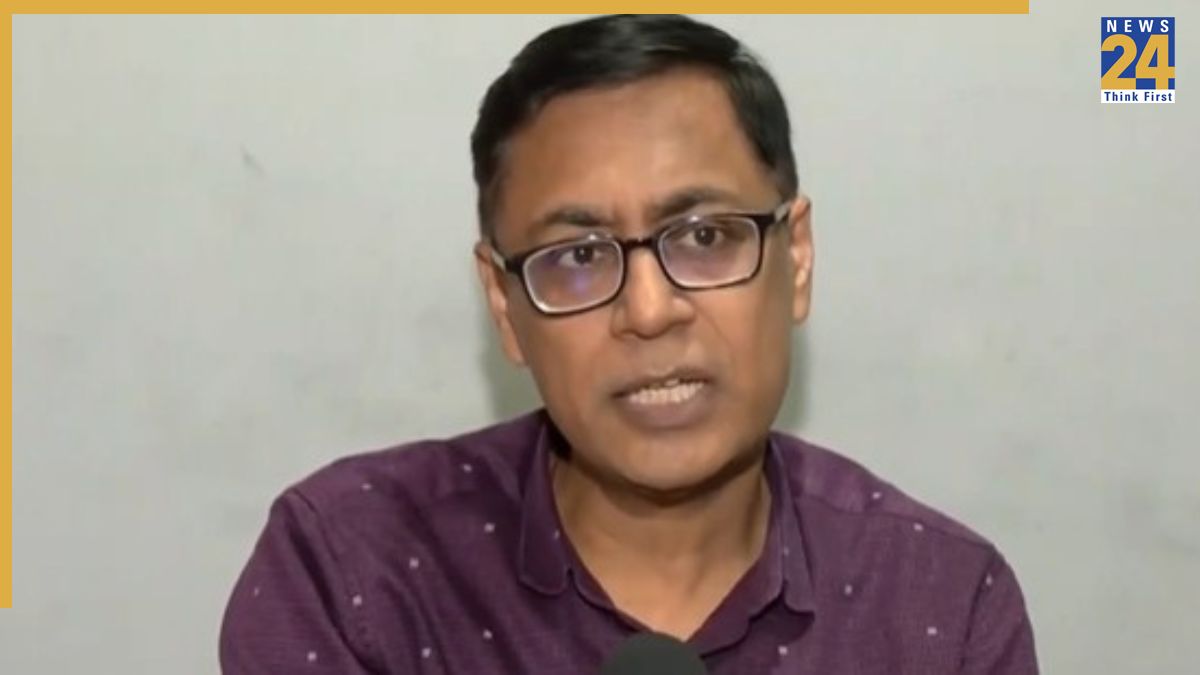 Economist Manish Barriarr: ‘Vested interests are trying to malign LIC; avoid unnecessary statements’