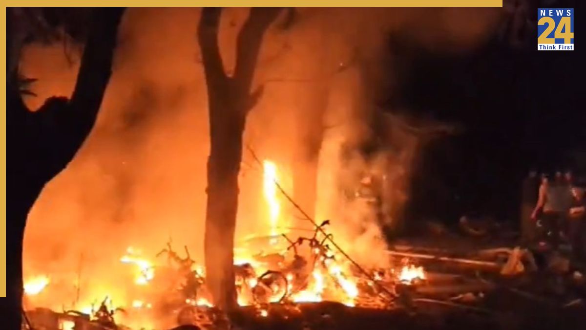 Myanmar Fighter jet drops two bombs