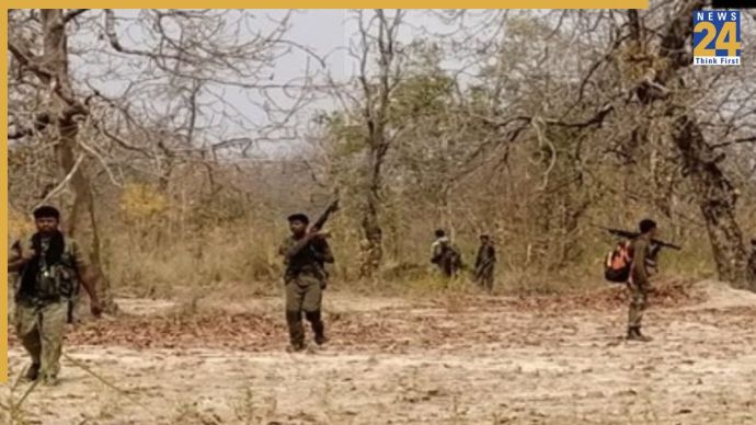 34 Naxals surrender under state rehab policy