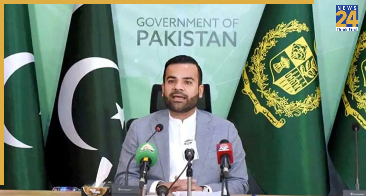 Pakistanbansocialmediawarning