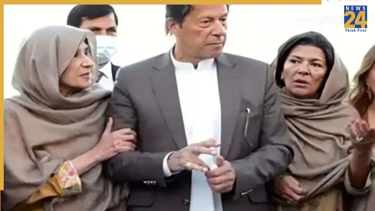 imran khan with sisters