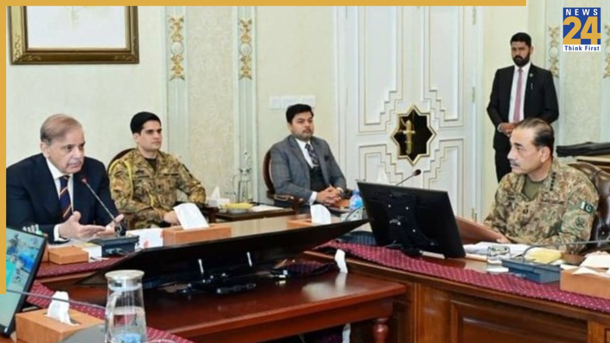 pakistan (7) Pakistan warned to withdraw from Balochistan, PoK and Sindh on Vijay Diwas, who is threatening Pak PM Shehbaz Sharif, army chief Asim Munir?