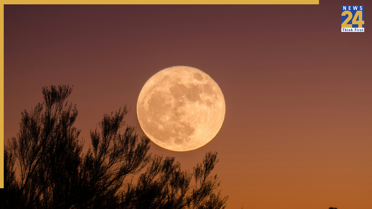 Full Moon 2025: Will it be visible in India? Know the date, time and how to watch